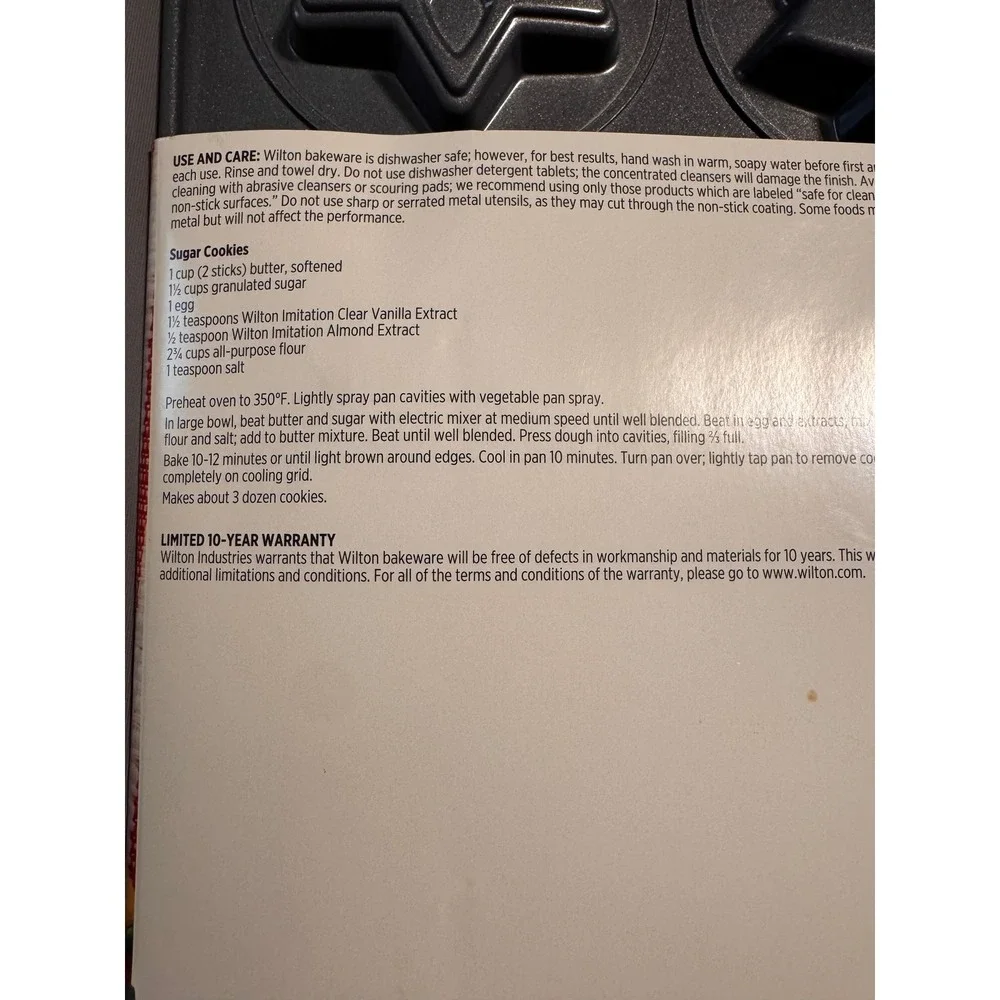 Wilton Treats Made Simple Holiday Cookie Shp Pan 12 Cavity Non-Stick 2105-5081